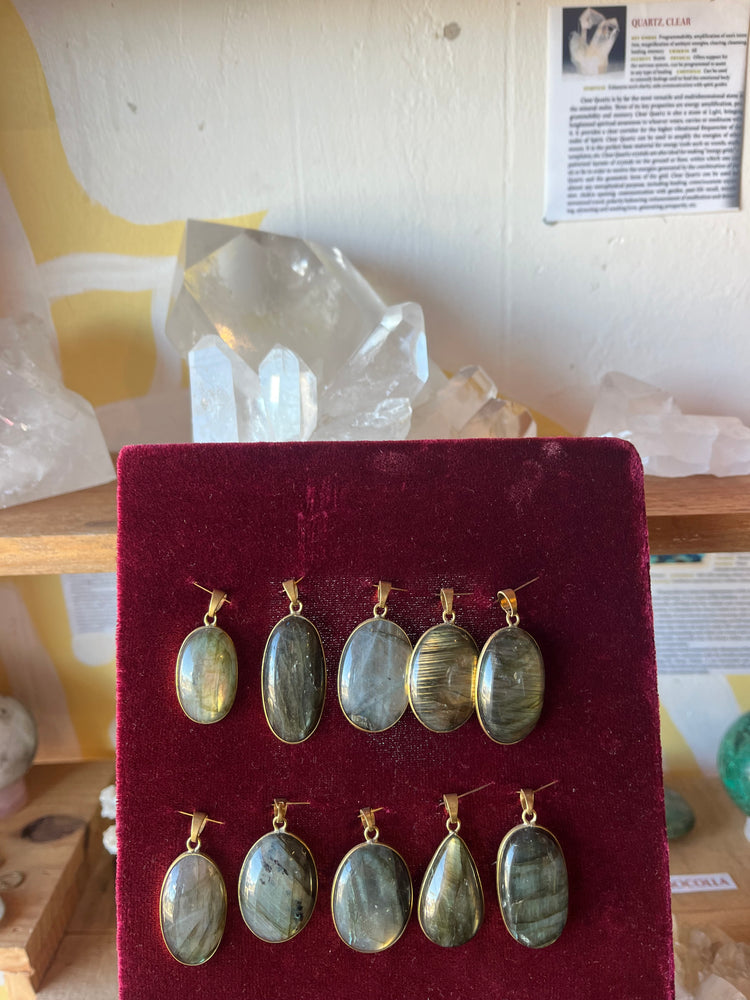 Labradorite Pendant
