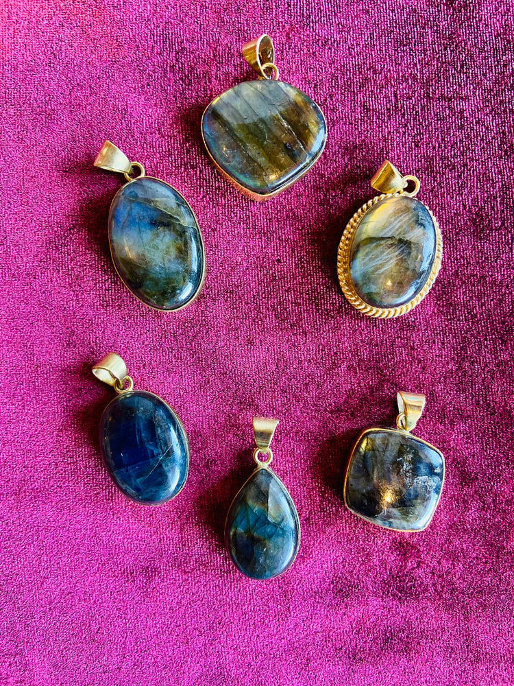 Labradorite Pendant