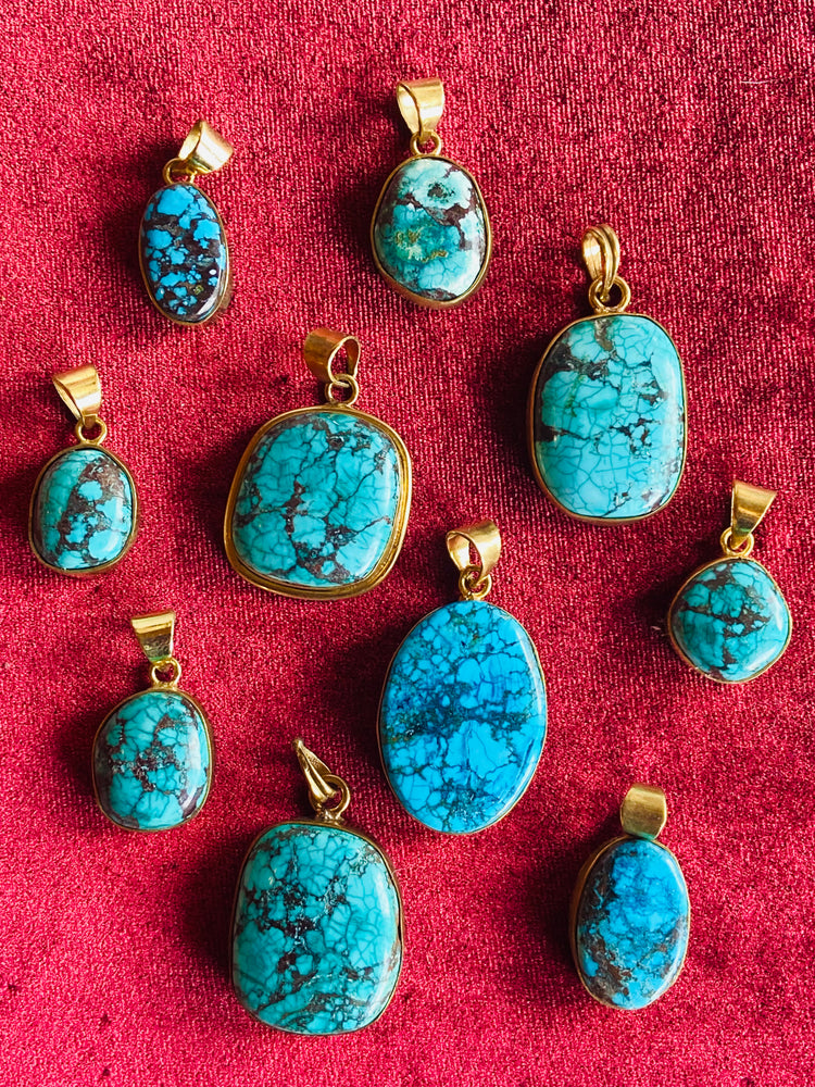 Turquoise Pendant in Bronze