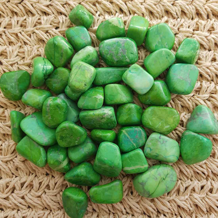 Green Howlite Tumble