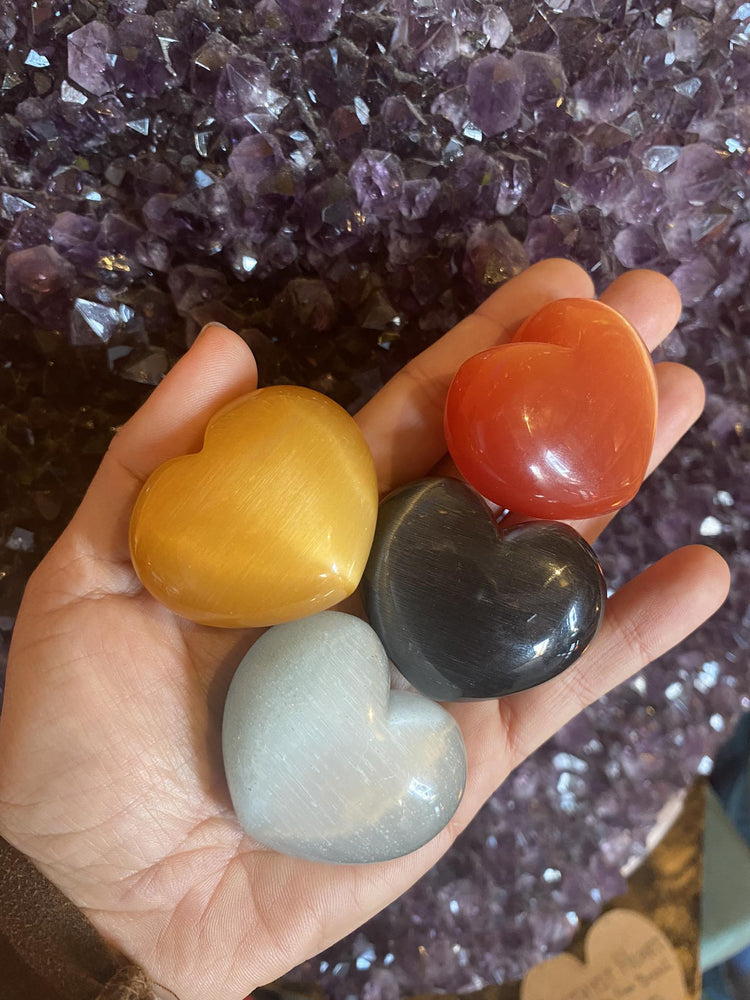 Cat's Eye Heart