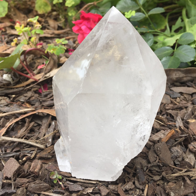Clear Quartz Cut Base Point Medium