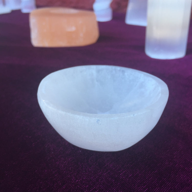 Selenite Round Bowl (6cm)
