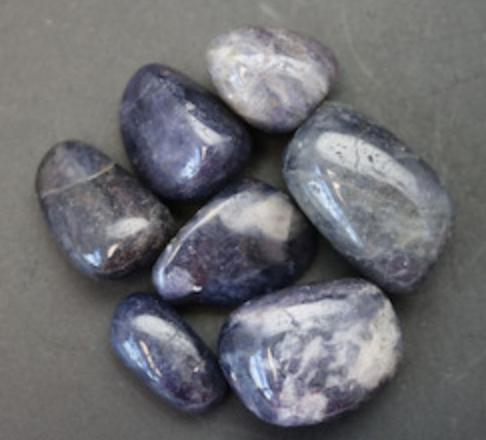 Iolite Tumble
