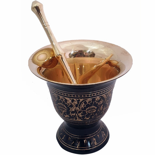 MORTAR AND PESTLE – Carved Brass 9cmx9cm