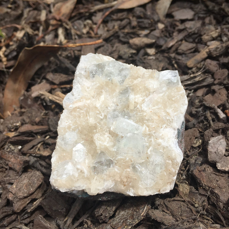 Apophyllite & Stilbite Cluster Zeolite Medium