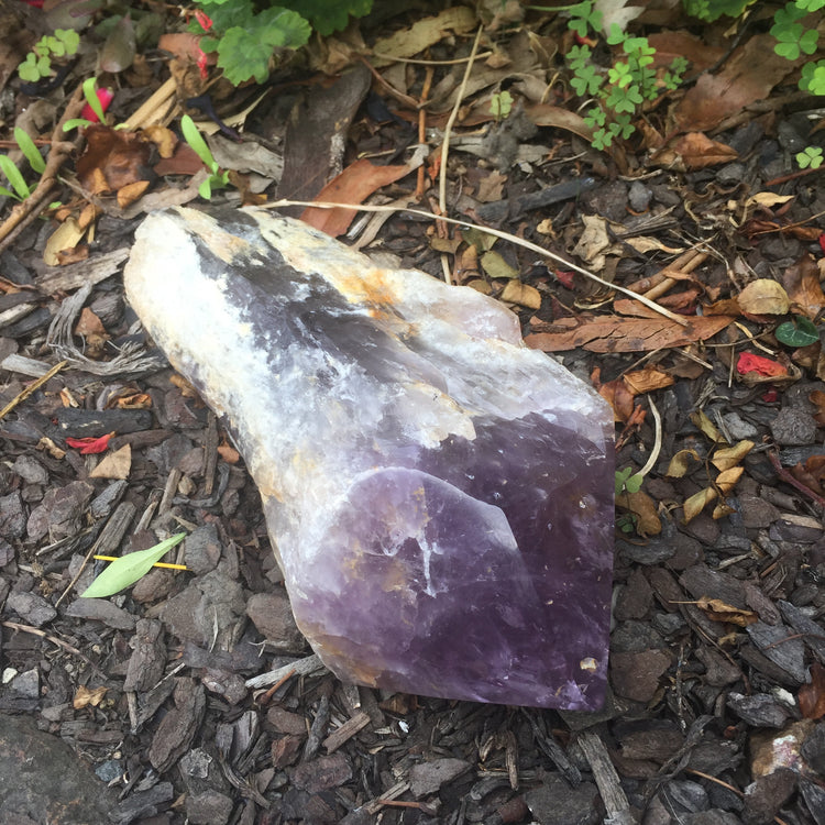 Large Amethyst Point